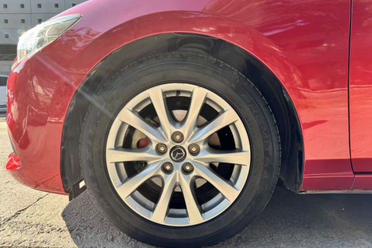 Used Mazda Atenza 2014 2.0L Blue Sky Luxury Edition Exterior 9