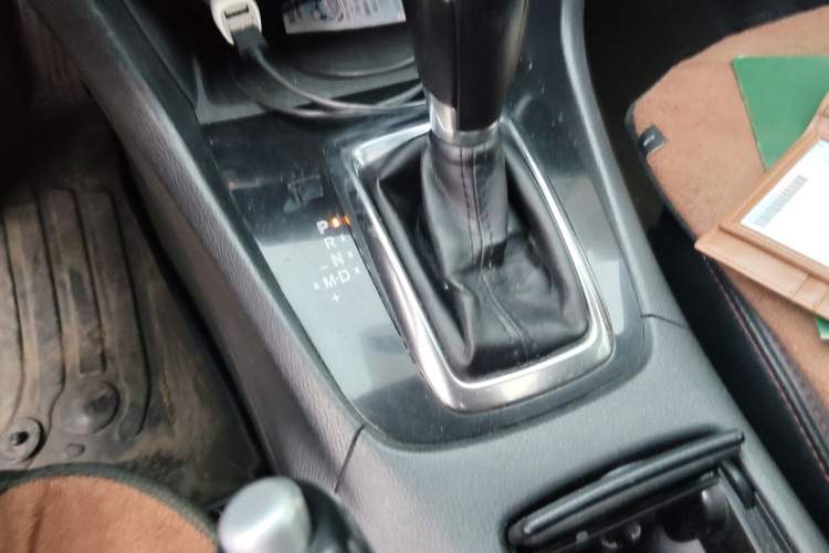 Used Mazda Atenza 2014 2.0L Blue Sky Luxury Edition Gear Lever