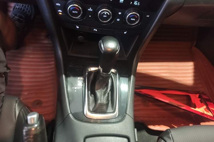 Used Mazda Atenza 2014 2.5L Blue Sky Prestige Edition Gear Lever