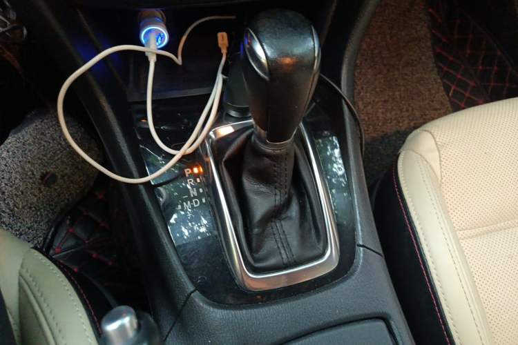 Used Mazda Atenza 2014 2.0L Blue Sky Luxury Edition Gear Lever
