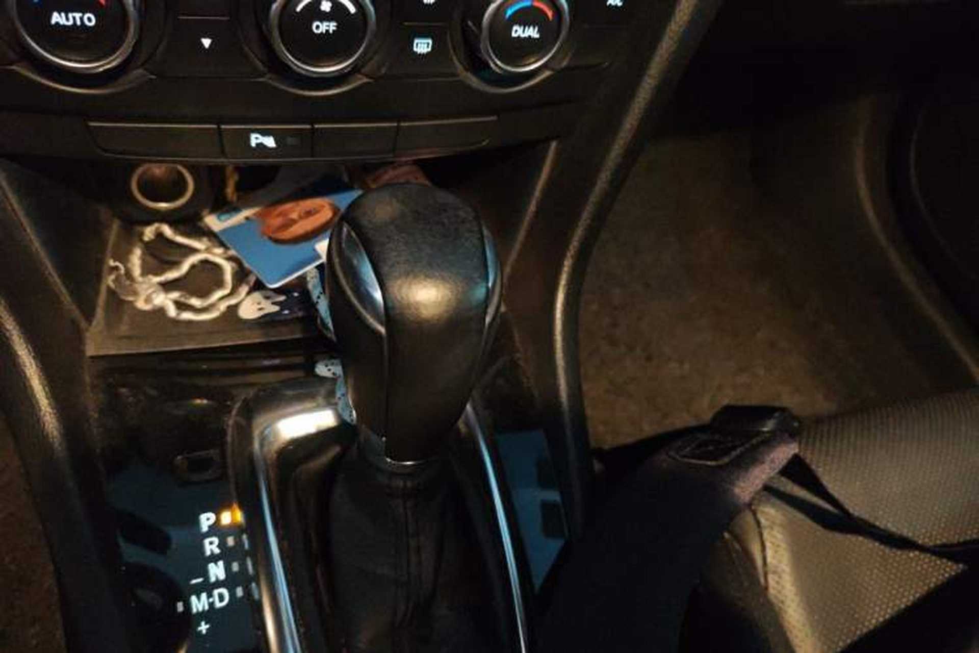 Used Mazda Atenza 2014 2.0L Blue Sky Luxury Edition Gear Lever
