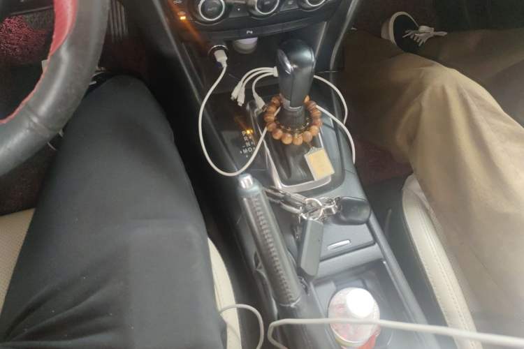 Used Mazda Atenza 2014 2.0L Blue Sky Luxury Edition Gear Lever