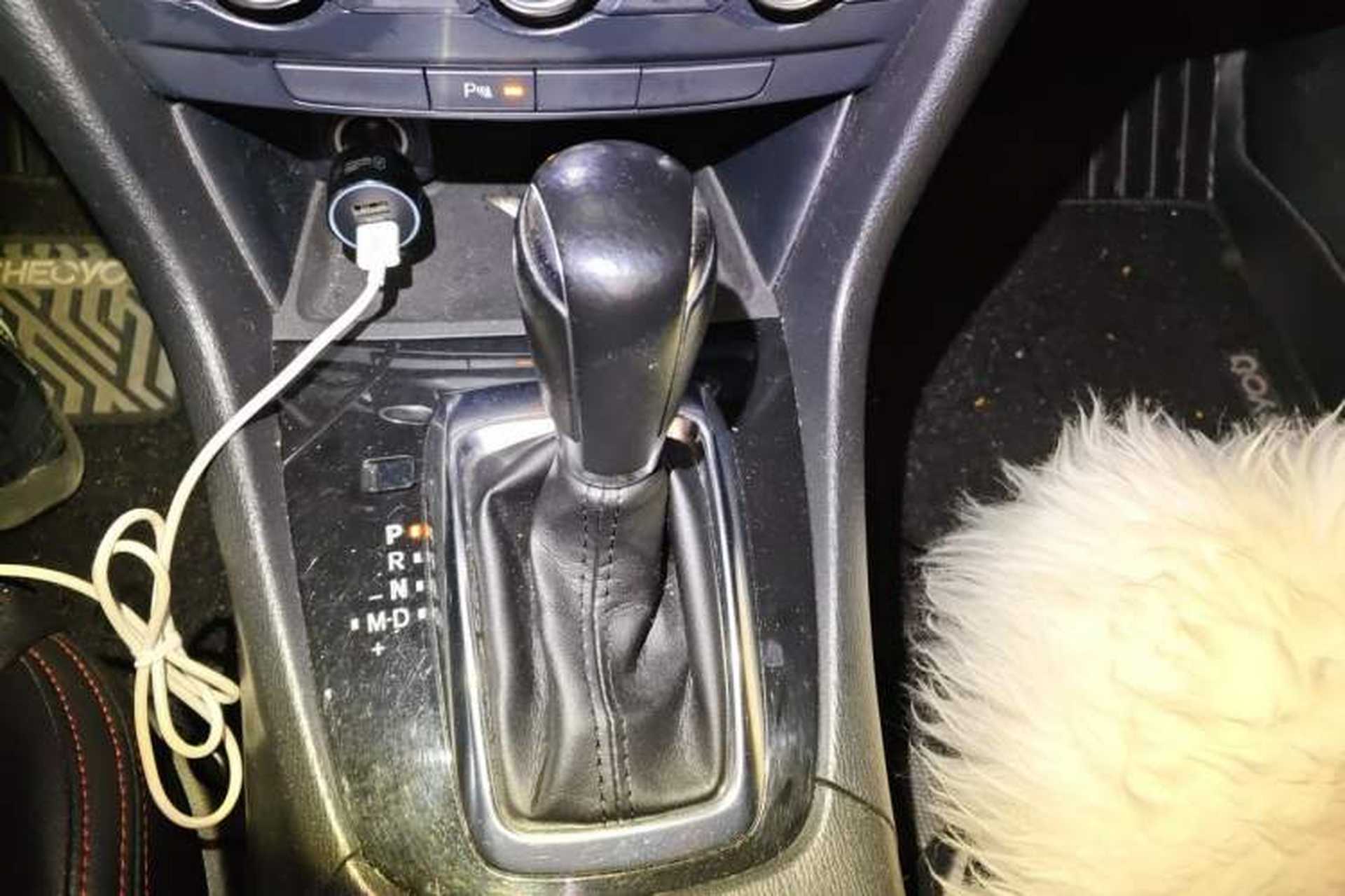 Used Mazda Atenza 2014 2.0L Blue Sky Fashion Edition Gear Lever