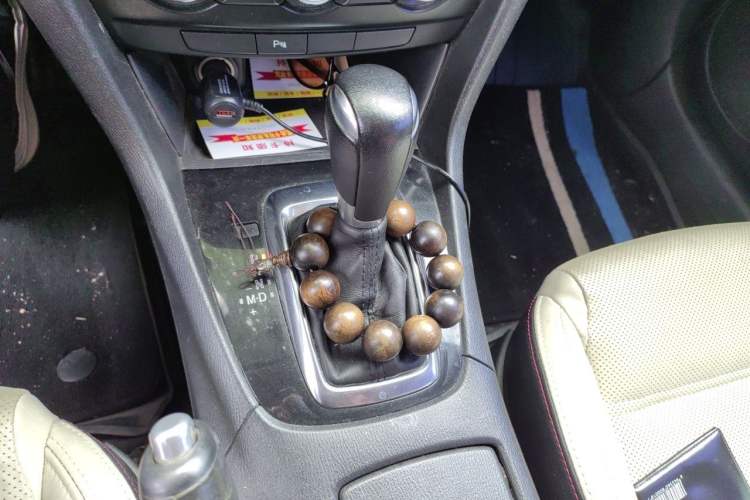 Used Mazda Atenza 2014 2.0L Blue Sky Luxury Edition Gear Lever