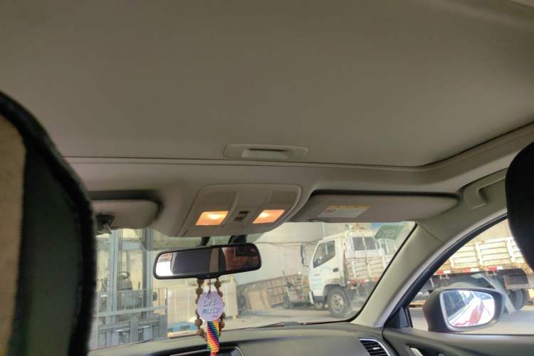 Used Mazda Atenza 2014 2.0L Blue Sky Luxury Edition Headliner