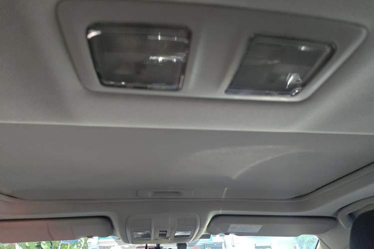 Used Mazda Atenza 2014 2.0L Blue Sky Luxury Edition Headliner