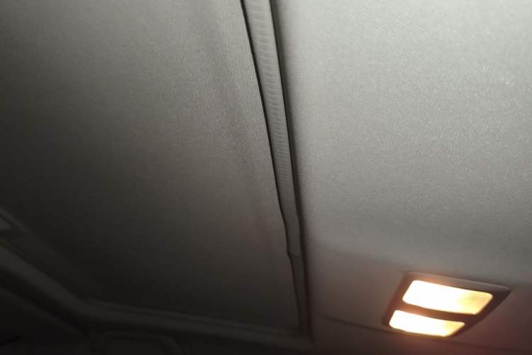 Used Mazda Atenza 2014 2.0L Blue Sky Luxury Edition Headliner