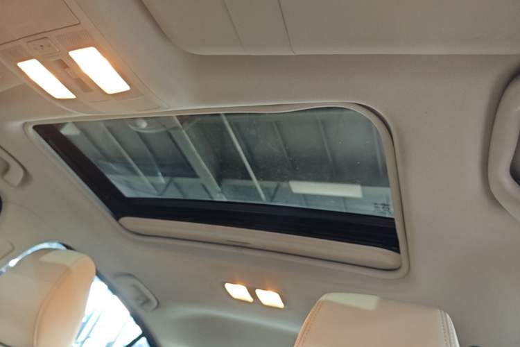 Used Mazda Atenza 2014 2.0L Blue Sky Luxury Edition Headliner