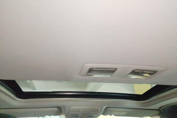 Used Mazda Atenza 2014 2.0L Blue Sky Luxury Edition Headliner