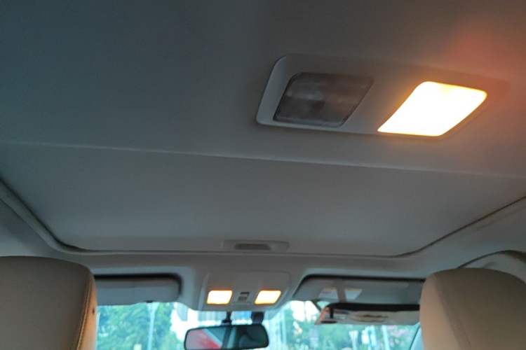 Used Mazda Atenza 2014 2.0L Blue Sky Luxury Edition Headliner