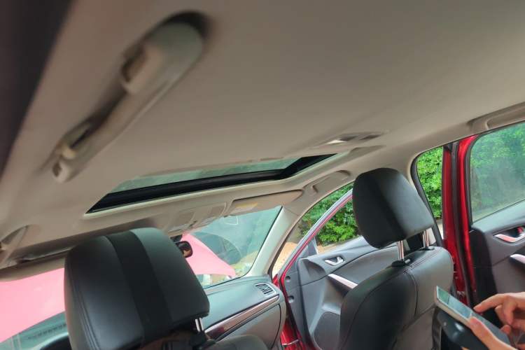 Used Mazda Atenza 2014 2.0L Blue Sky Luxury Edition Headliner