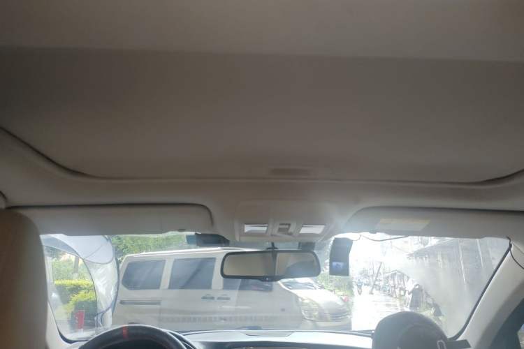 Used Mazda Atenza 2014 2.0L Blue Sky Luxury Edition Headliner
