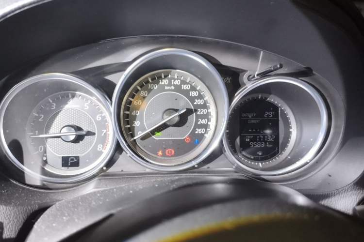 Used Mazda Atenza 2014 2.0L Blue Sky Luxury Edition Instrument Cluster