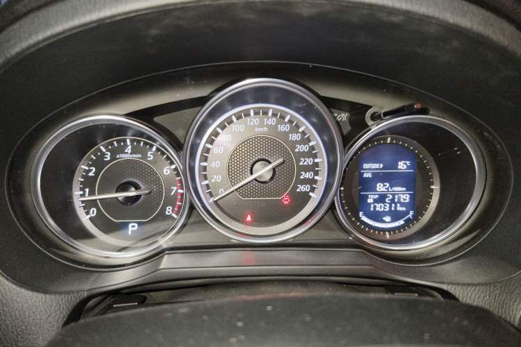Used Mazda Atenza 2014 2.0L Blue Sky Fashion Edition Instrument Cluster