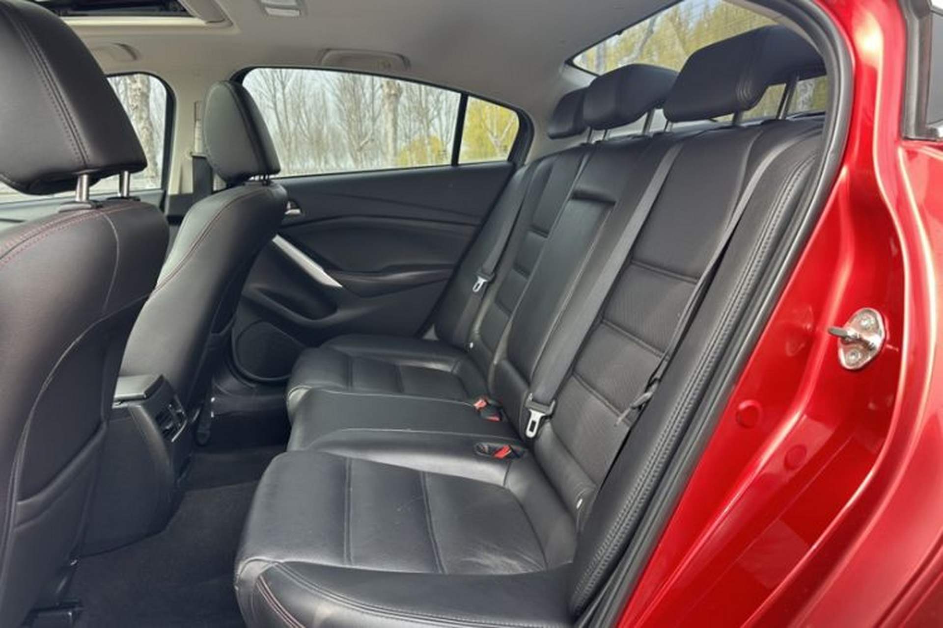 Used Mazda Atenza 2014 2.0L Blue Sky Luxury Edition Interior 1