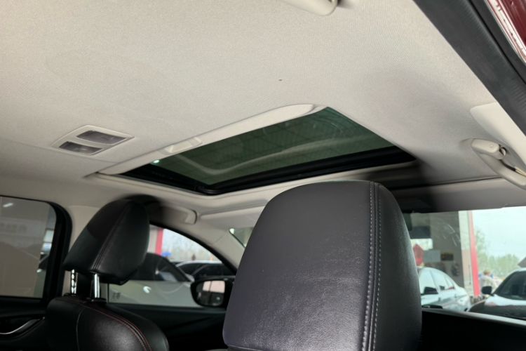 Used Mazda Atenza 2014 2.0L Blue Sky Luxury Edition Interior 14