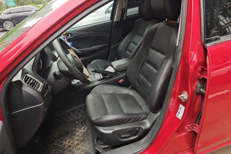 Used Mazda Atenza 2014 2.0L Blue Sky Luxury Edition Left Front Seat