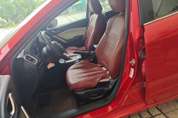 Used Mazda Atenza 2014 2.0L Blue Sky Luxury Edition Left Front Seat