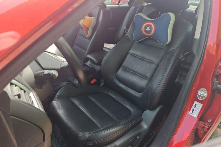 Used Mazda Atenza 2014 2.0L Blue Sky Luxury Edition Left Front Seat