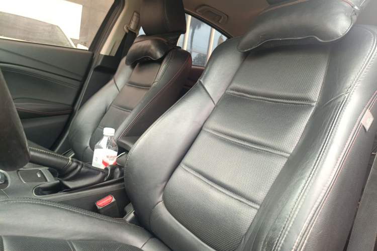Used Mazda Atenza 2014 2.0L Blue Sky Luxury Edition Left Front Seat