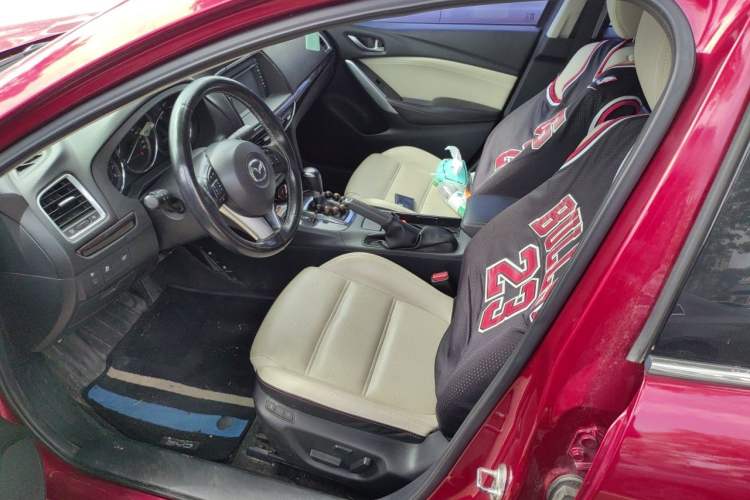 Used Mazda Atenza 2014 2.0L Blue Sky Luxury Edition Left Front Seat