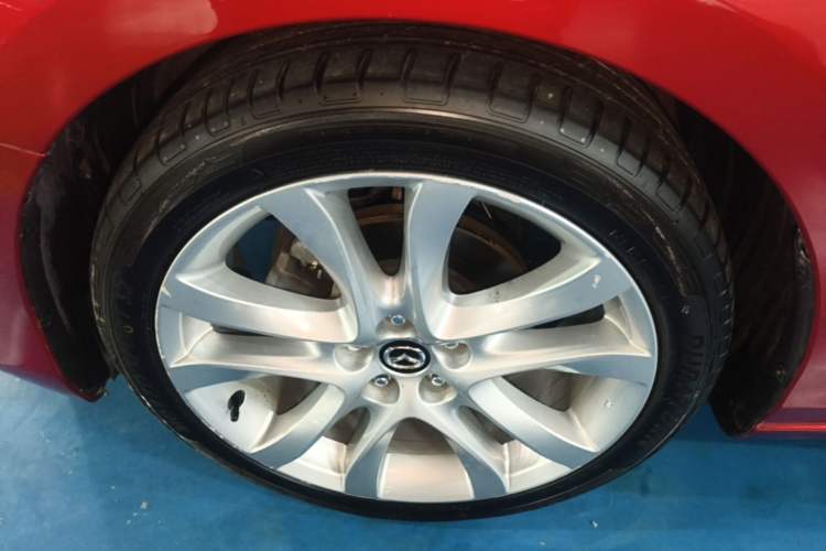 Used Mazda Atenza 2014 2.5L Blue Sky Prestige Edition Left Front Wheel Hub
