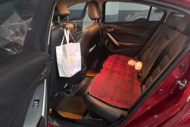 Used Mazda Atenza 2014 2.0L Blue Sky Luxury Edition Left Rear Seat