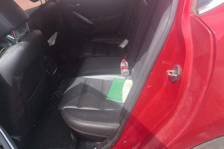 Used Mazda Atenza 2014 2.0L Blue Sky Luxury Edition Left Rear Seat