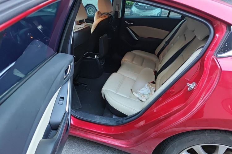 Used Mazda Atenza 2014 2.0L Blue Sky Luxury Edition Left Rear Seat
