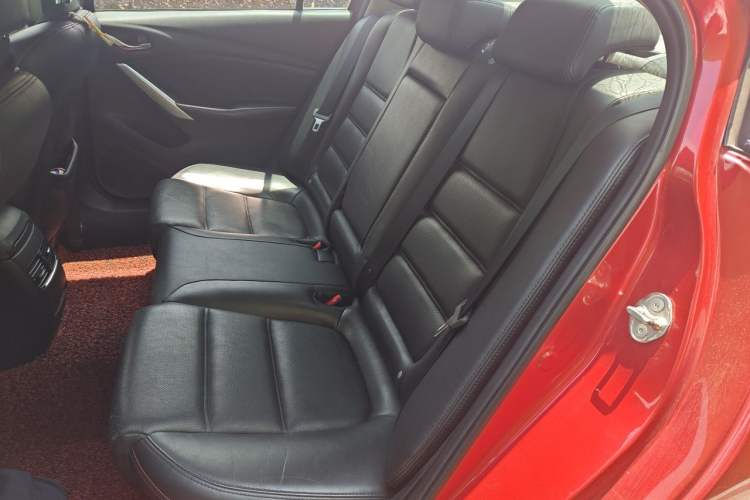 Used Mazda Atenza 2014 2.0L Blue Sky Luxury Edition Left Rear Seat