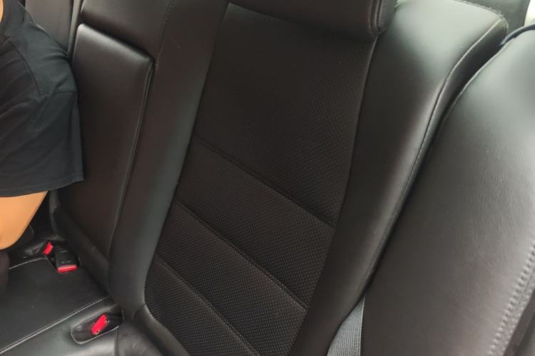 Used Mazda Atenza 2014 2.0L Blue Sky Luxury Edition Left Rear Seat