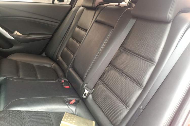 Used Mazda Atenza 2014 2.0L Blue Sky Luxury Edition Left Rear Seat