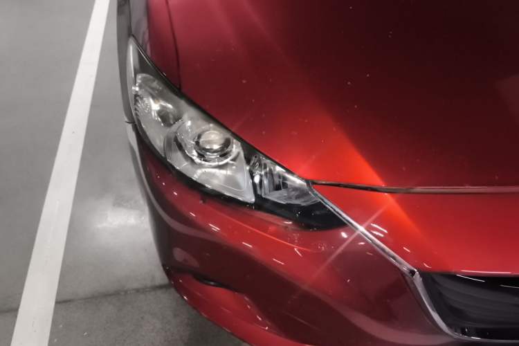 Used Mazda Atenza 2014 2.0L Blue Sky Luxury Edition Right Front Headlight