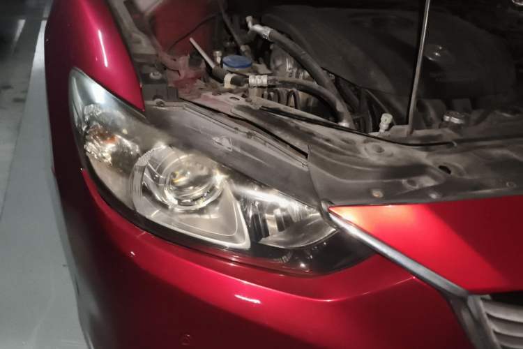 Used Mazda Atenza 2014 2.0L Blue Sky Luxury Edition Right Front Headlight