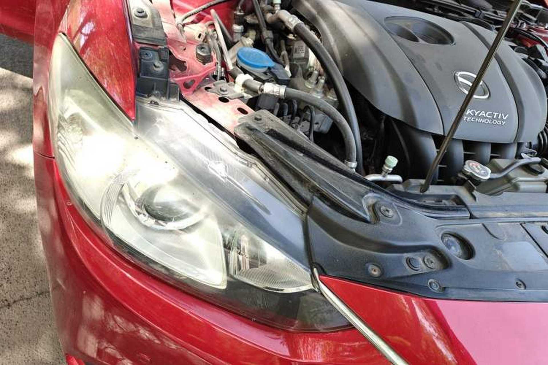 Used Mazda Atenza 2014 2.0L Blue Sky Luxury Edition Right Front Headlight