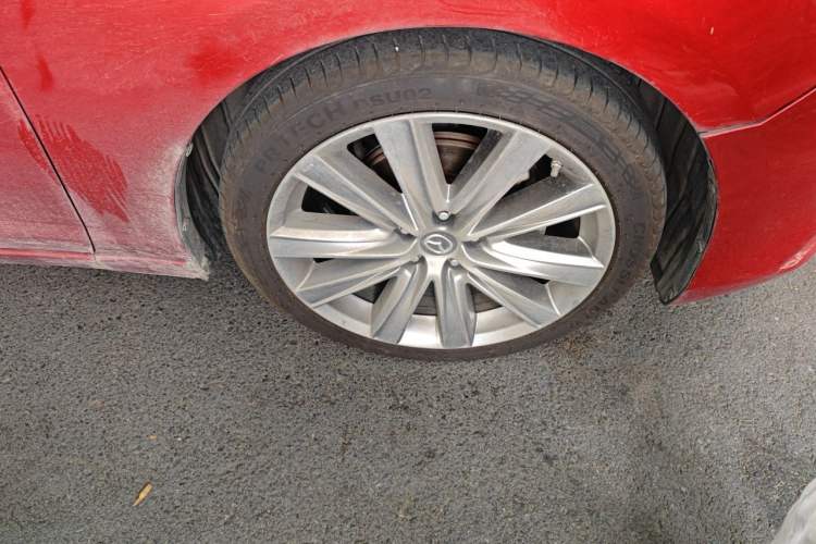 Used Mazda Atenza 2014 2.5L Blue Sky Prestige Edition Right Front Wheel Hub