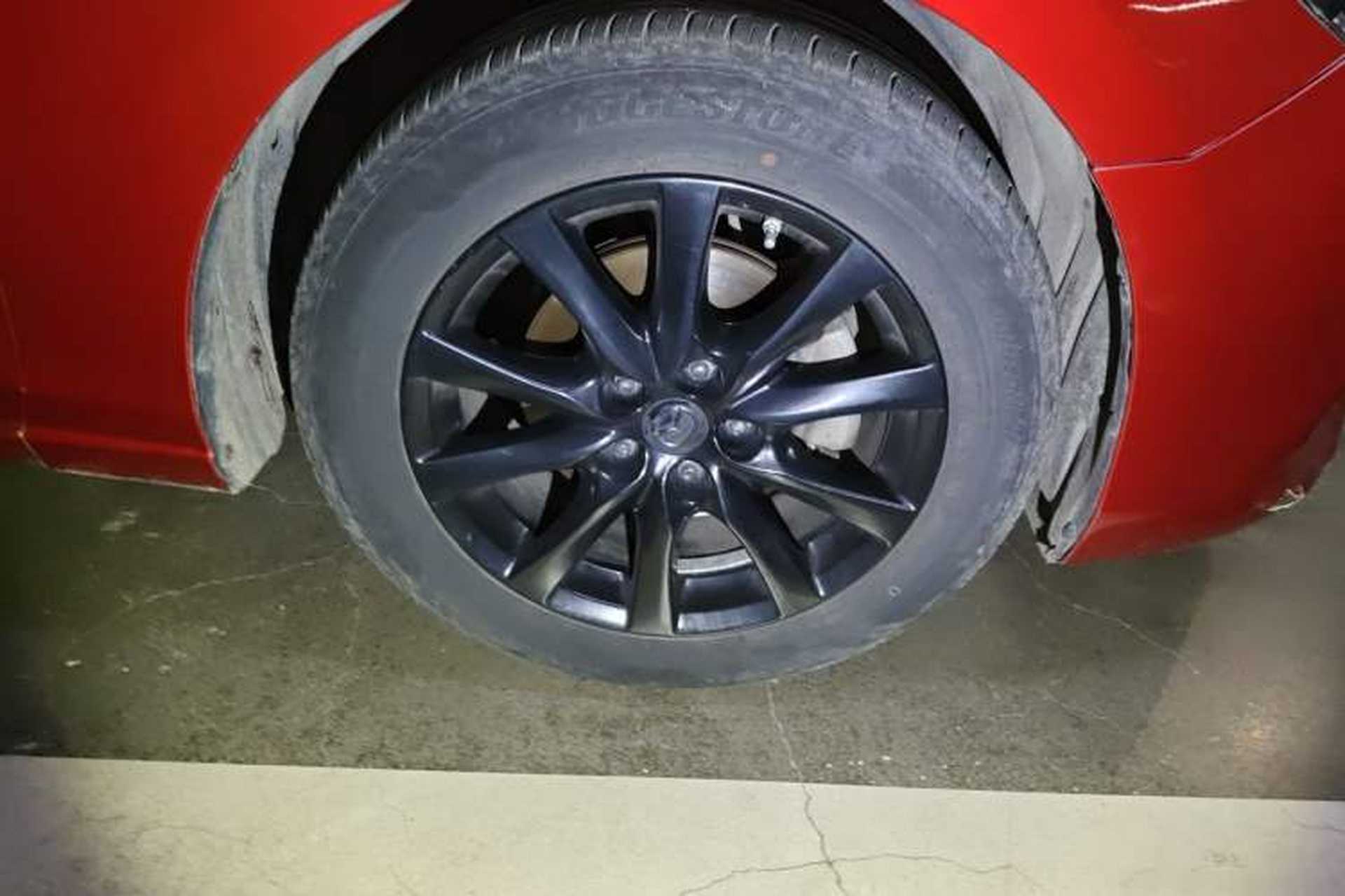 Used Mazda Atenza 2014 2.0L Blue Sky Fashion Edition Right Front Wheel Hub
