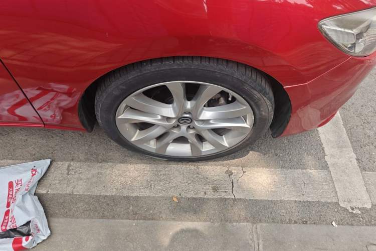 Used Mazda Atenza 2014 2.5L Blue Sky Prestige Edition Right Front Wheel Hub