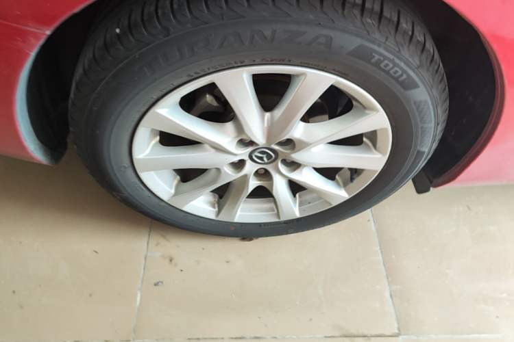 Used Mazda Atenza 2014 2.0L Blue Sky Luxury Edition Right Rear Wheel Hub