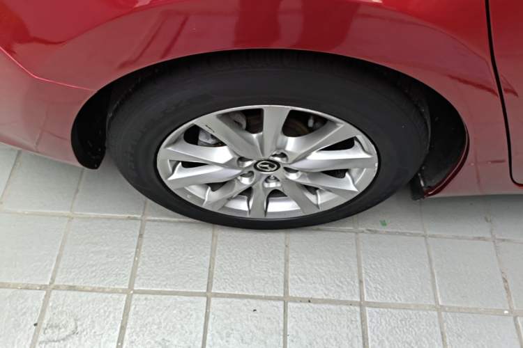 Used Mazda Atenza 2014 2.0L Blue Sky Luxury Edition Right Rear Wheel Hub