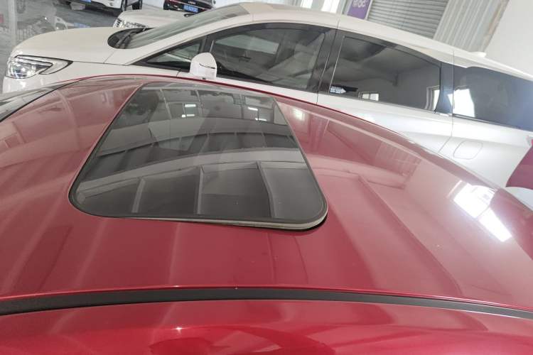 Used Mazda Atenza 2014 2.0L Blue Sky Luxury Edition Roof