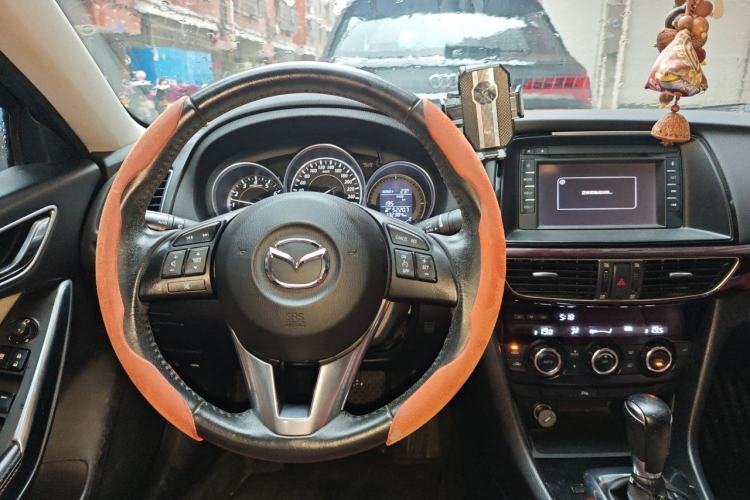 Used Mazda Atenza 2014 2.0L Blue Sky Luxury Edition Steering Wheel