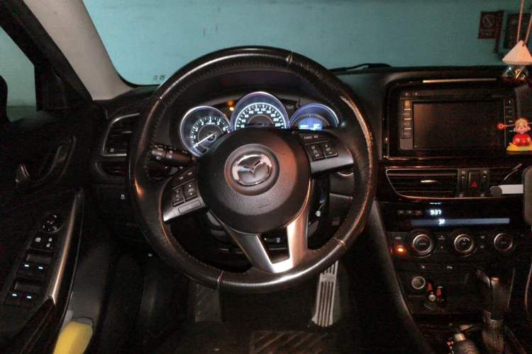 Used Mazda Atenza 2014 2.5L Blue Sky Prestige Edition Steering Wheel