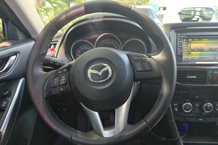 Used Mazda Atenza 2014 2.0L Blue Sky Luxury Edition Steering Wheel