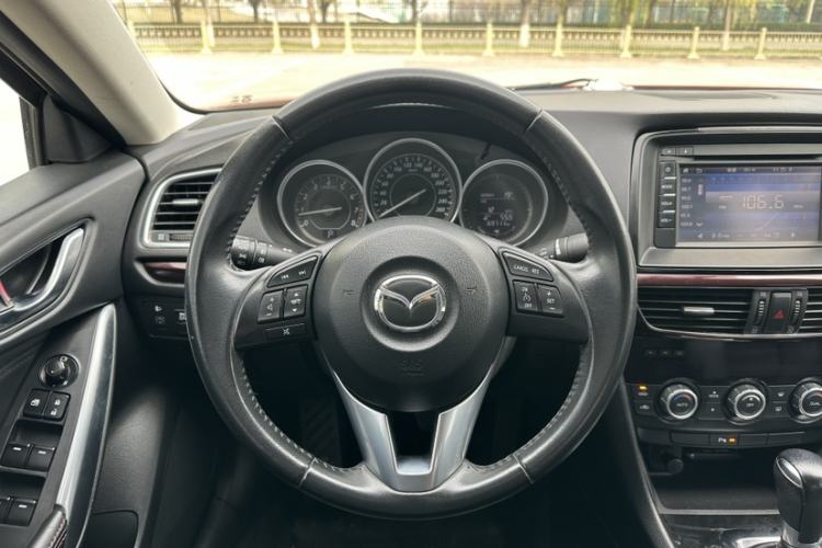 Used Mazda Atenza 2014 2.0L Blue Sky Luxury Edition Steering Wheel