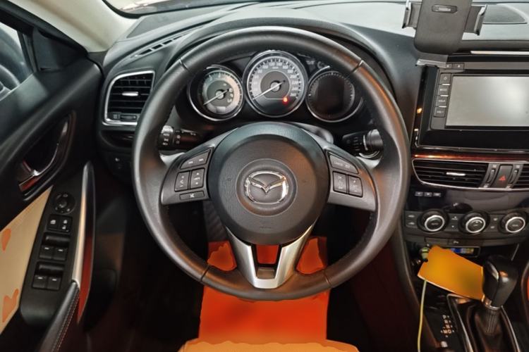 Used Mazda Atenza 2014 2.0L Blue Sky Luxury Edition Steering Wheel