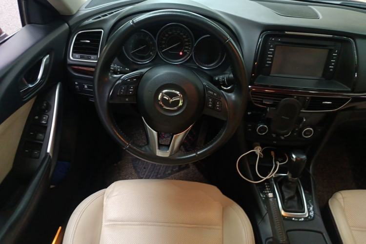 Used Mazda Atenza 2014 2.0L Blue Sky Luxury Edition Steering Wheel