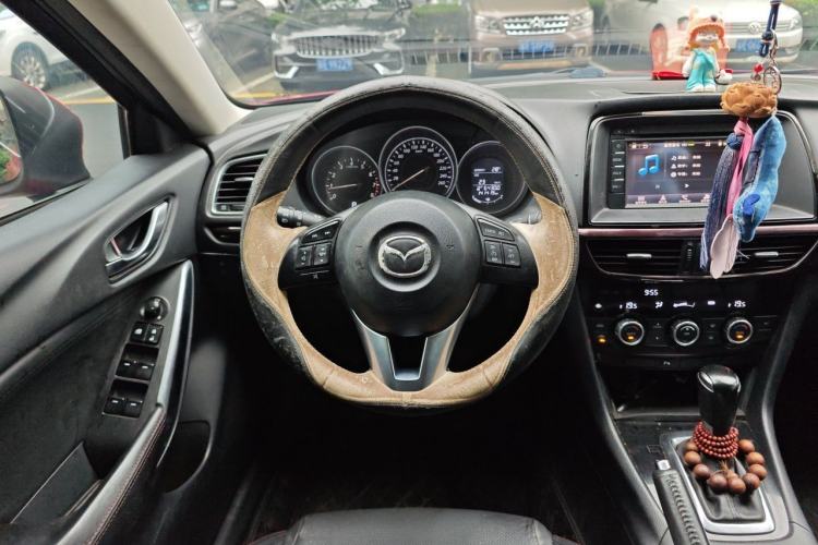 Used Mazda Atenza 2014 2.0L Blue Sky Luxury Edition Steering Wheel