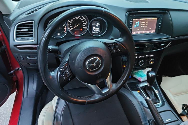 Used Mazda Atenza 2014 2.0L Blue Sky Luxury Edition Steering Wheel