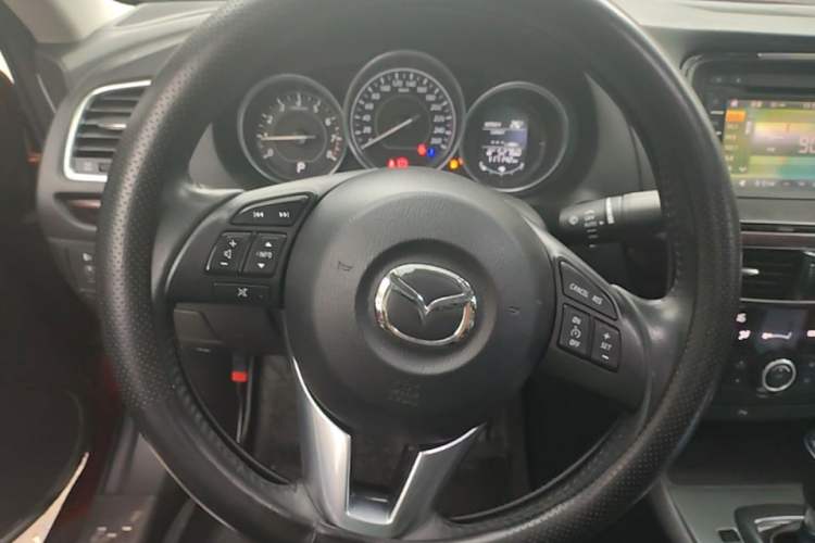 Used Mazda Atenza 2014 2.0L Blue Sky Luxury Edition Steering Wheel